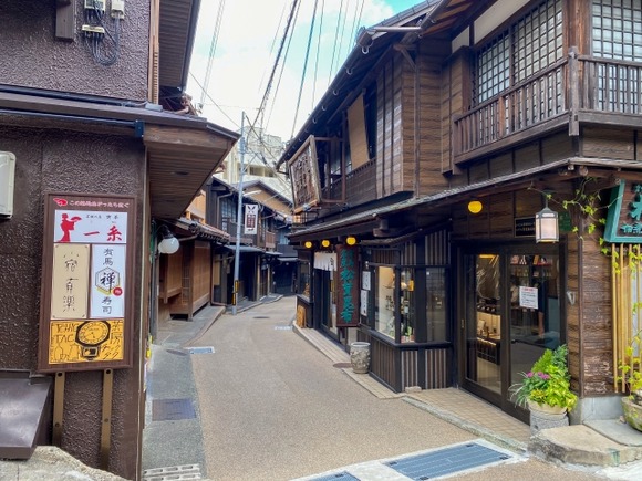 温泉街に住んでみたい