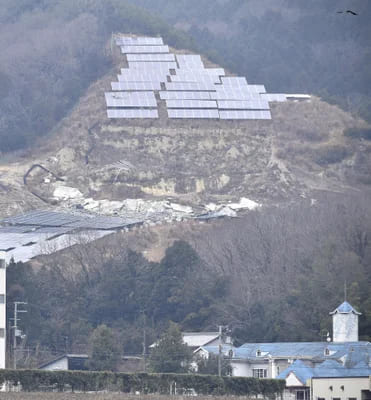 【悲報】傾斜地の太陽光発電230ヶ所、パネル崩落のリスク・・・