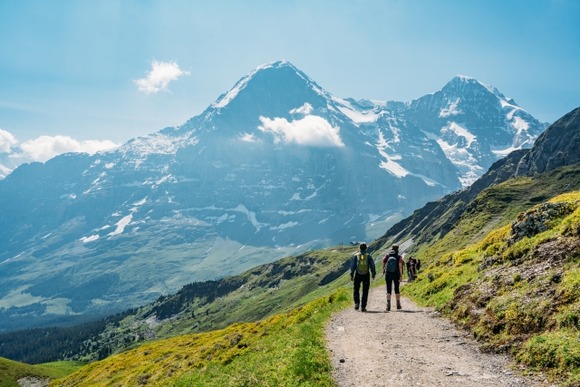 【画像】暑いので山に避難しにきたぞｗｗｗｗｗｗｗｗｗｗｗ
