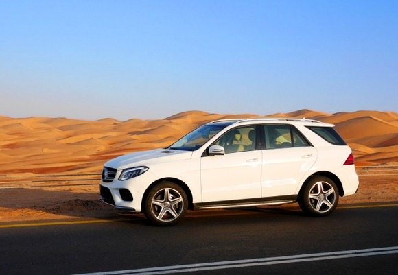 俺「4駆の車は酔いにくいから良いよな」　バカ1「関係ないぞ」　バカ2「関係ないが」　バカ3「関係ないだろ」