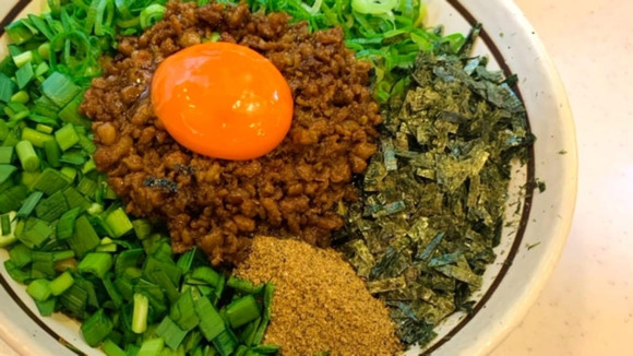 【朗報】台湾まぜそば、ガチで美味いｗｗｗｗｗｗｗｗｗｗｗｗｗｗｗ