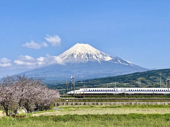 関西人「おっ、あれ富士山や！！」神奈川県民ワイ「（やれやれ…富士山見ただけでうるせぇなぁw）」