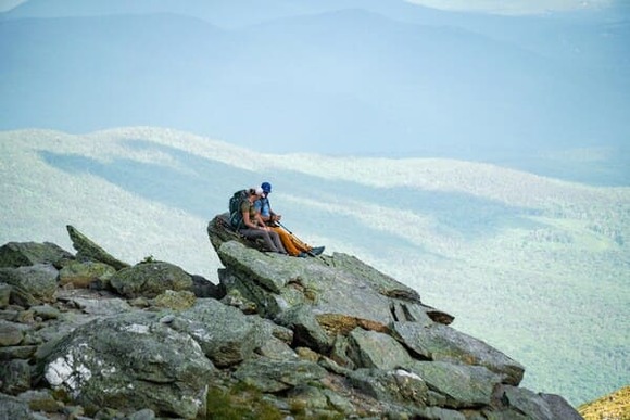 両神山の神社の狛犬はオオカミだよな？