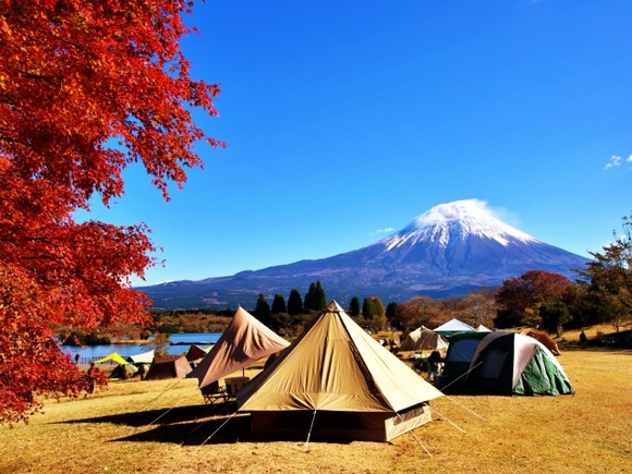 キャンプ場で滅茶苦茶喧嘩してる夫婦ｗｗｗｗｗｗｗｗｗ