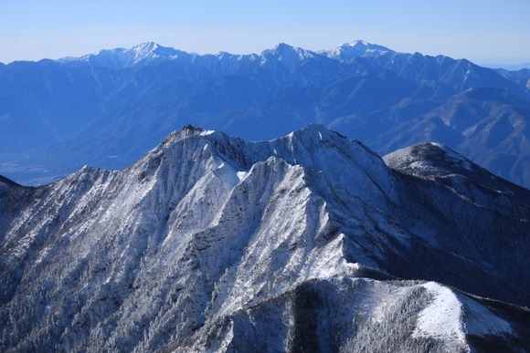 埼玉県民さん、冬登山経験なし装備なしで冬山に挑み無事救助