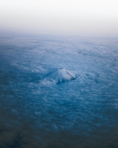 富士山頂で売ったら売れそうなもの