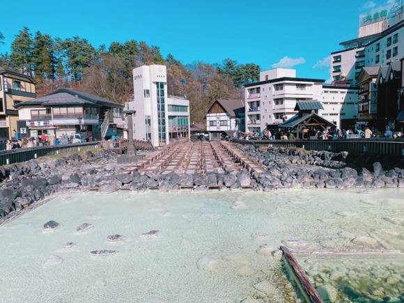 群馬(東京に近いです、家賃安いです、草津温泉あります)←こいつ