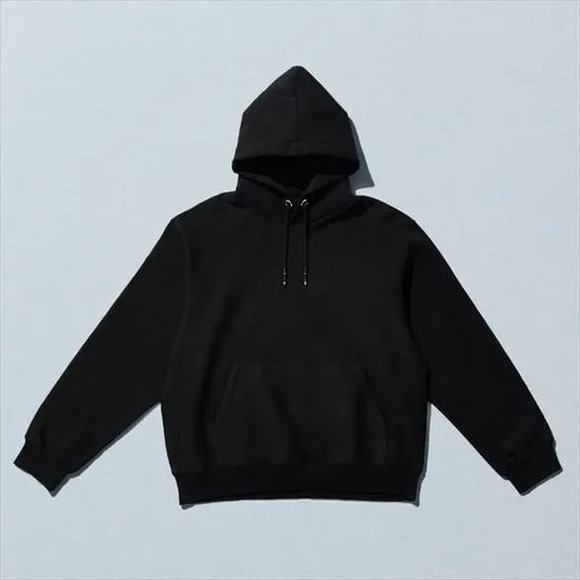 ファミマの激安スウェット、想定以上の売れ行きで売り切れ続出でファミマも困惑