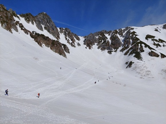 雪山登山講習受けるならどこの店がやってるのがおすすめ？