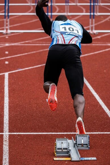 たまに「俺はエリートじゃない。努力して強くなったんだ」って言うスポーツ選手いるじゃん