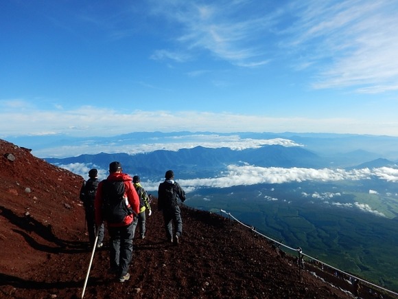 【悲報】富士山頂、やばすぎる・・・