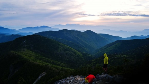 徳ちゃん新道の凄い急斜面をダッシュで駆けてった鹿見たことある