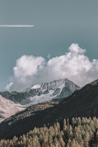 eberhard-grossgasteiger-1094498-unsplash