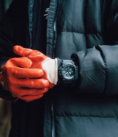 5万円のG-SHOCK買おうか悩んでるんやが・・・