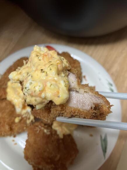 【画像】お昼ご飯にチキンカツ作るやで！