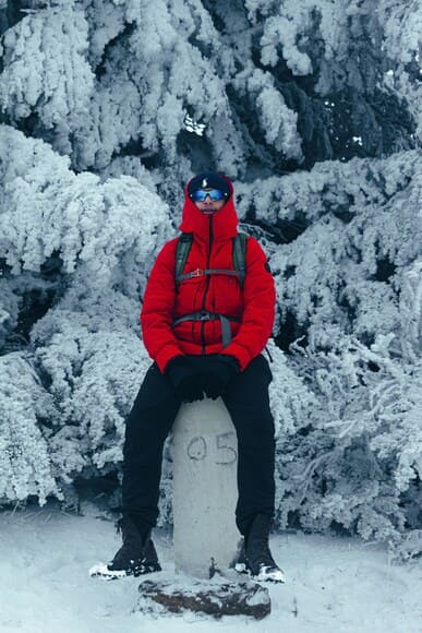 まさかモンベルを普段着に使ってるのか