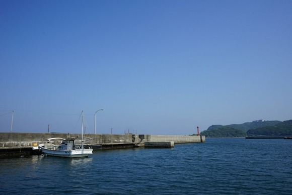 七輪でサンマ焼いて食いたいんやがその辺の漁港とかで静かにやってたら怒られんよな？