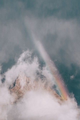 eberhard-grossgasteiger-781918-unsplash
