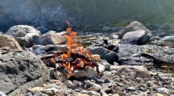 登山で焚き火しなかったことないわ
