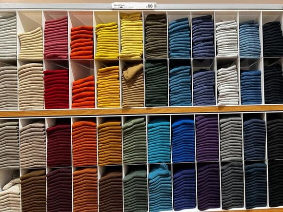 ワイ「UNIQLOのアウターええわぁ…」 トッモ「UNIQLOのアウター買う奴初めて見たｗ」