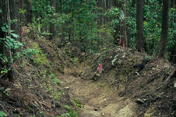 山で遭難すると民間救助隊の人件費10000×弁当代×日数＝が…