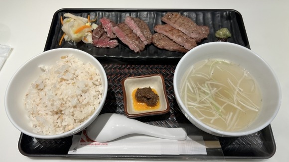 関東陰キャ「一人旅行くわ」←なぜか何もない仙台に行く