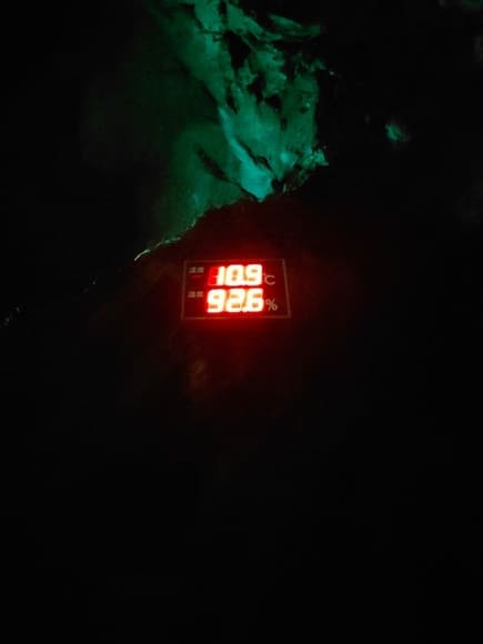 2452