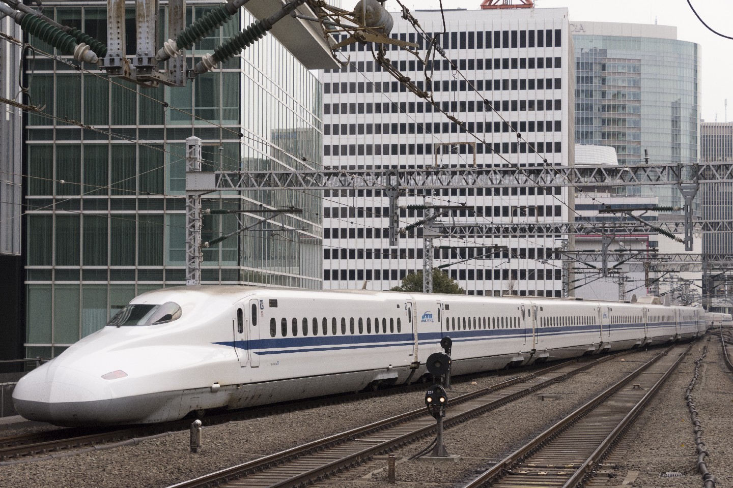 Jr30th記念の2 いざ 東京 14 Nikond70に魅せられて Jr30th記念の2 いざ 東京 14 Nikond70に魅せられて