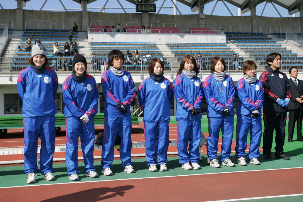 adidas マリーゼ時代の鮫島彩選手 : ジャージ&ユニフォーム女子 adidas マリーゼ時代の鮫島彩選手 : ジャージ&ユニフォーム女子