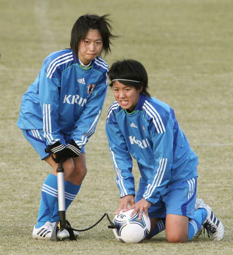 女子代表候補合同合宿20120209 京川・田中陽子