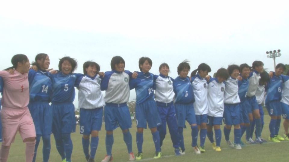 asics 高校女子サッカー 秀岳館高校 : ジャージ＆ユニフォーム女子