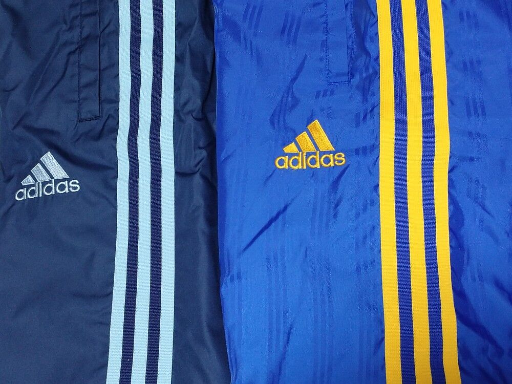 Adidasの3本線 ジャージ ユニフォーム女子 Adidasの3本線 ジャージ ユニフォーム女子