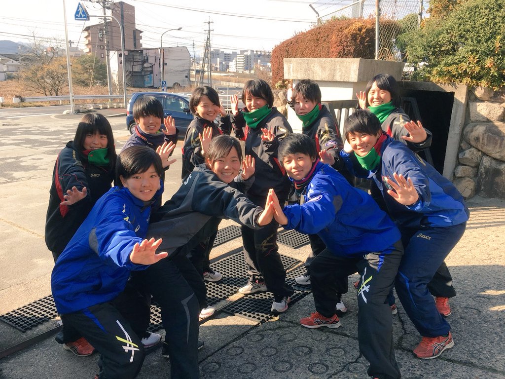 やっぱりロゴが好き 2 ジャージ ユニフォーム女子 やっぱりロゴが好き 2 ジャージ ユニフォーム女子