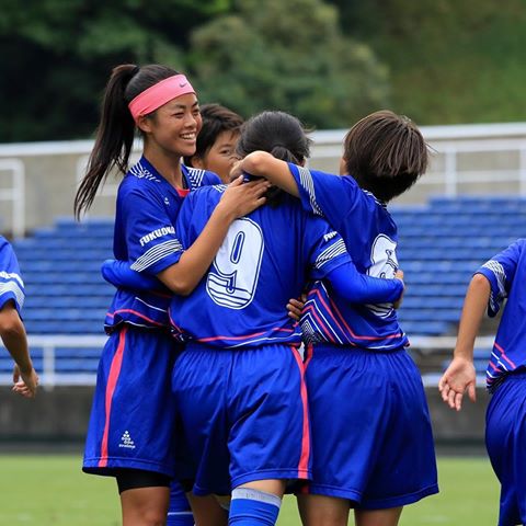 svolme 筑陽学園高校女子サッカー部ユニフォーム : ジャージ svolme 筑陽学園高校女子サッカー部ユニフォーム : ジャージ