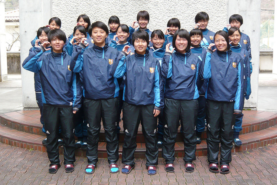 adidas 高梁日新高校女子サッカー部 : ジャージ&ユニフォーム女子 adidas 高梁日新高校女子サッカー部 : ジャージ&ユニフォーム女子