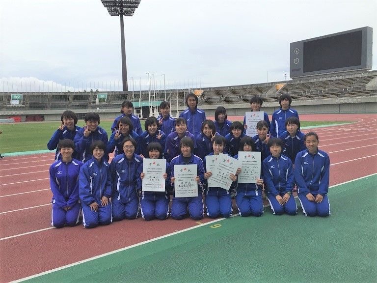 陸上部のジャージとウィンドブレーカー mizuno : ジャージ