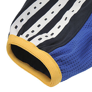 FW1JP137_7