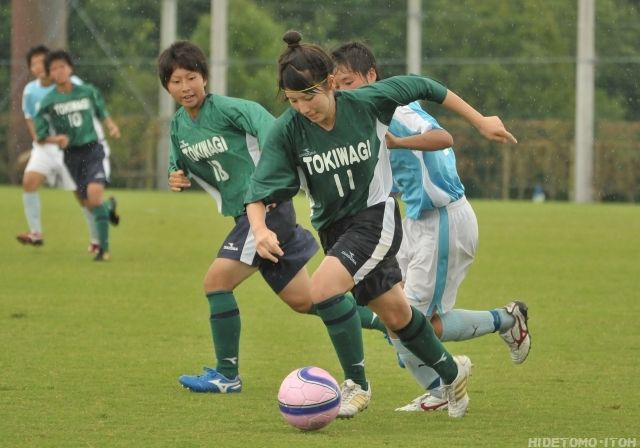 DIADORA 常盤木学園時代の仲田歩夢選手 : ジャージ DIADORA 常盤木学園時代の仲田歩夢選手 : ジャージ