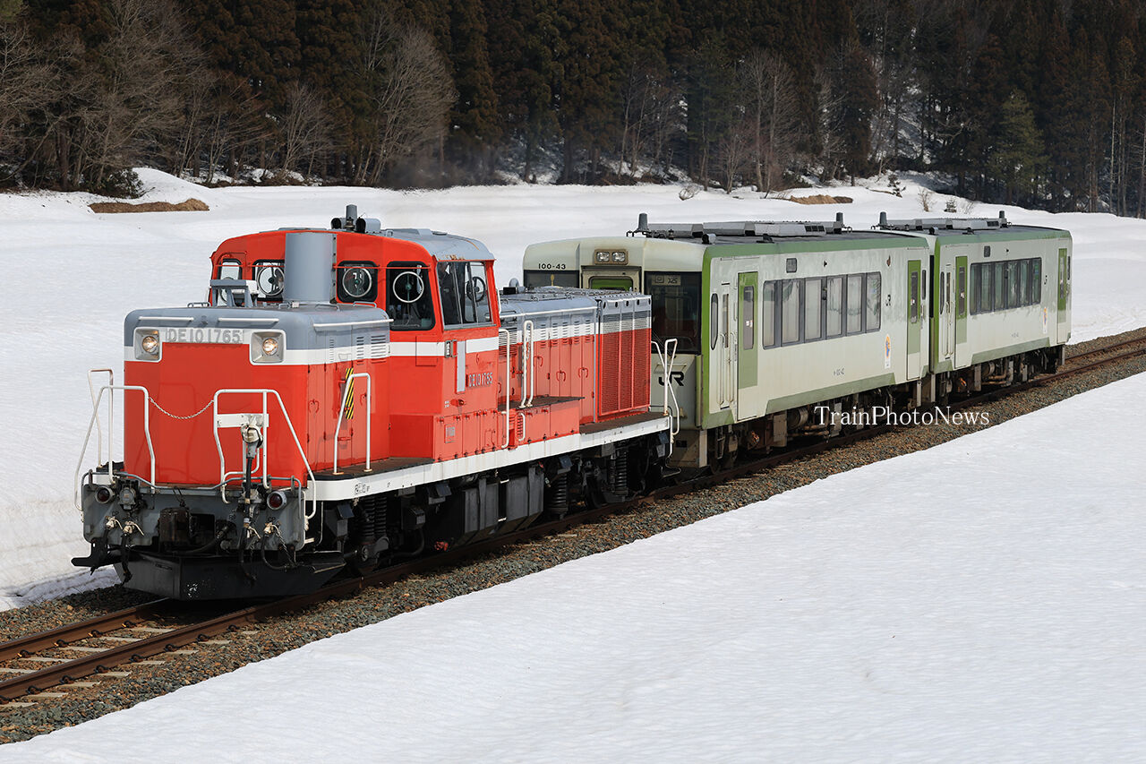 2025/3/24運転 DE10-1765牽引一ノ関キハ100系廃車配給
