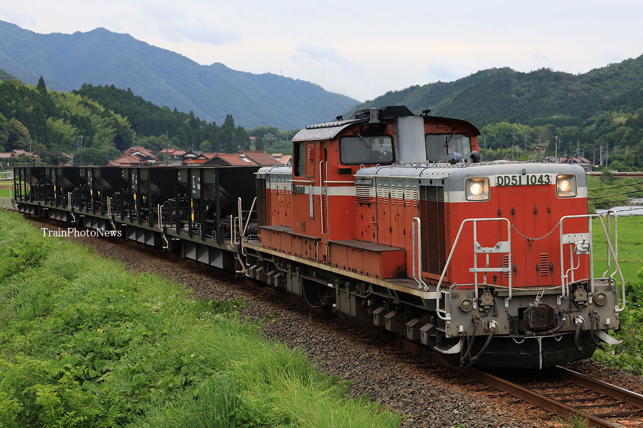 『貴重』 アンファン パティーション　2連 2024/6/20運転 DD51-1043牽引東萩ホキ工臨返空 : TrainPhotoNews