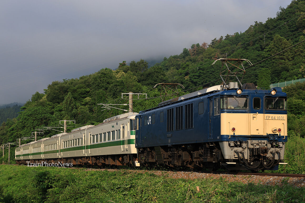 えび(系統変更) 2025/6/18～19運転 EF64-1031牽引185系C1編成廃車配給