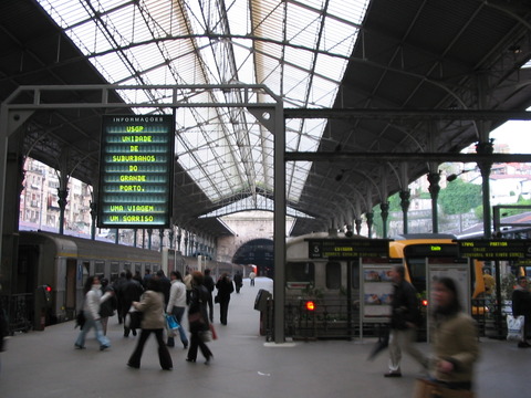 10 Porto Station