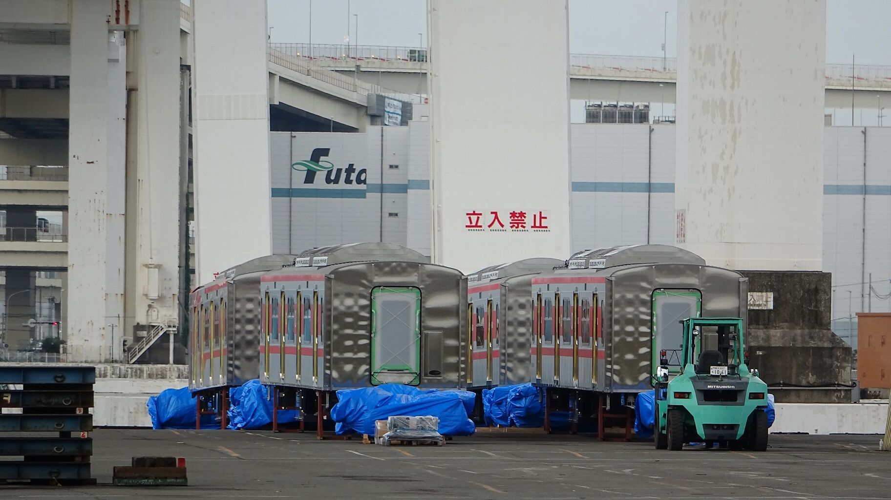 2021/10/19-21 フィリピン南北通勤鉄道向け 陸送 その1 : Trainpochi 2021/10/19-21 フィリピン南北通勤鉄道向け 陸送 その1 : Trainpochi