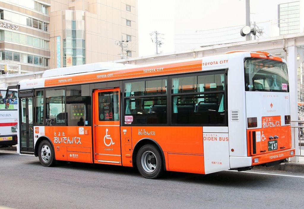 名鉄バス(路線車) 8802号車 : エヌティーさんの検修庫(trans5885) 名鉄バス(路線車) 8802号車 : エヌティーさんの検修庫(trans5885)