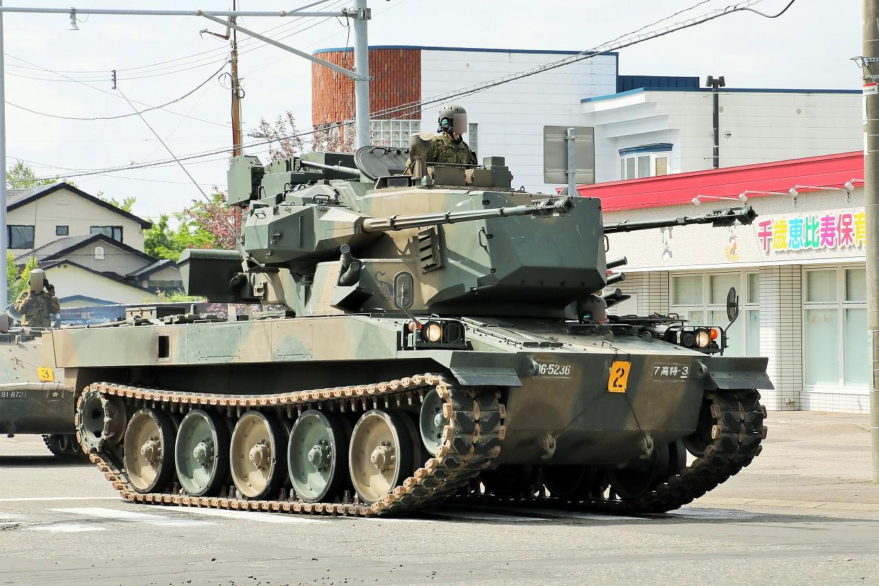 戦車部隊 mqdefault.jpg