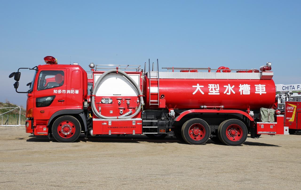デ*イ様 1/150　大型水槽車 ACTCAR(アクトカー)シリーズ待望の第2弾となる 消防大型水槽車