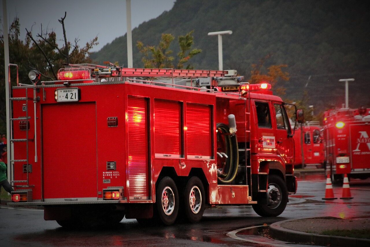 釧路北部消防事務組合 水槽付きポンプ車(先行2号車) エヌティーさんの検修庫(trans5885) 釧路北部消防事務組合 水槽付きポンプ車(先行2号車) エヌティーさんの検修庫(trans5885)