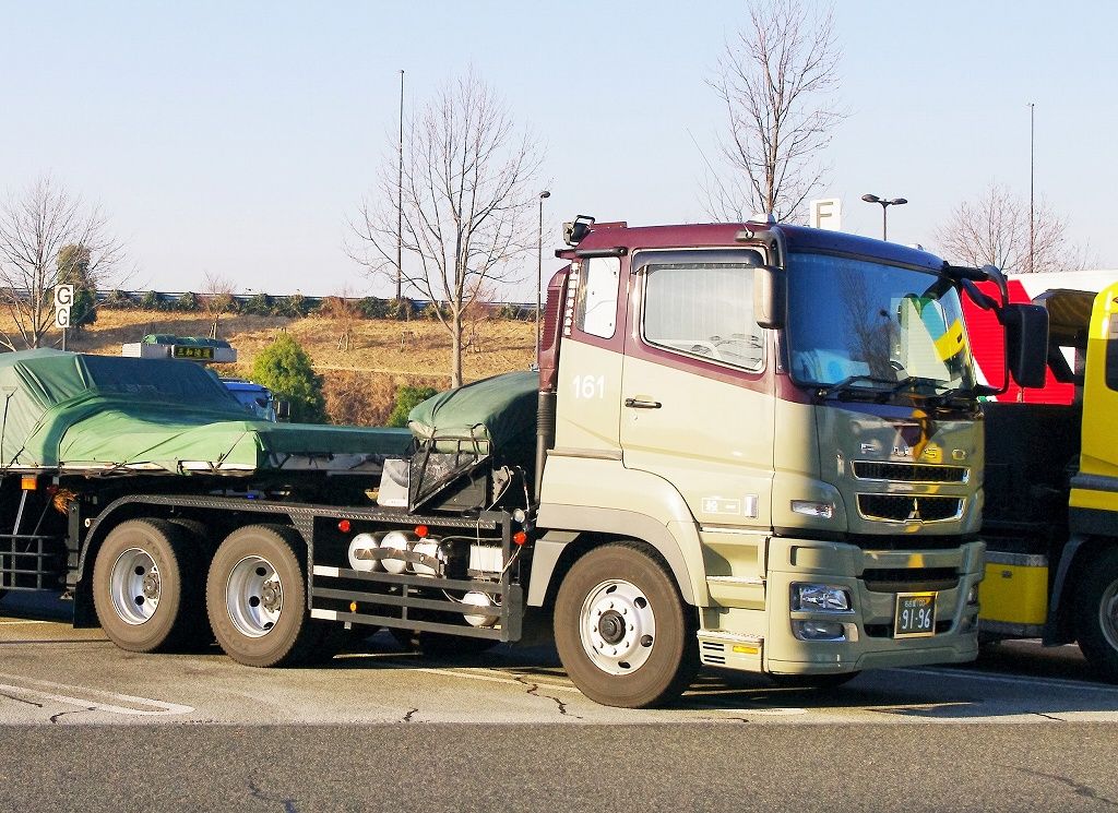 米山運送 平床トレーラー エヌティーさんの検修庫 Trans55