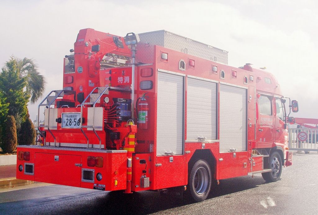 名古屋市消防局 救助工作車 第2特消46 エヌティーさんの検修庫 Trans55