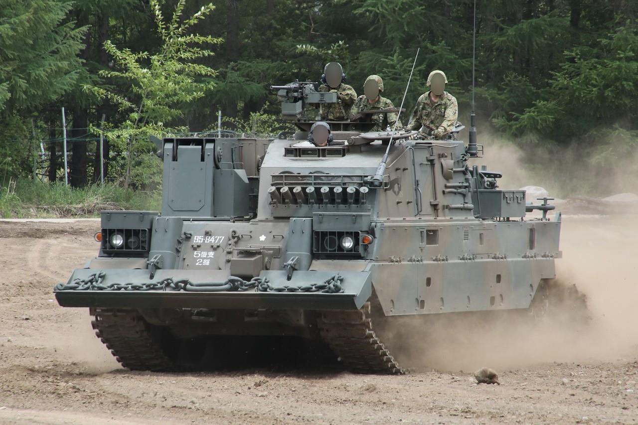 90式戦車回収車(第5後方支援隊) : エヌティーさんの検修庫 90式戦車回収車(第5後方支援隊) : エヌティーさんの検修庫